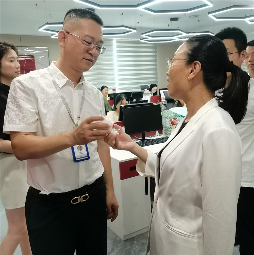 区辅导光临领导，合作助力自贸港